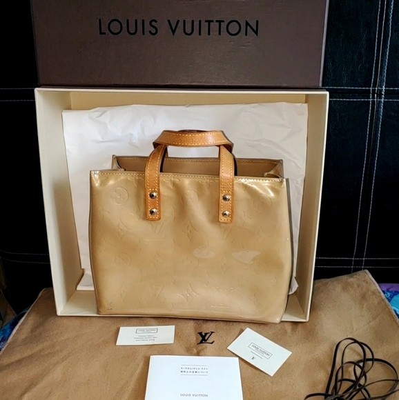 Handbags - Louis Vuitton Reade ⛔NO LONGER AVAILABLE ⛔